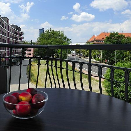 Apartament Sleep Well Wroclavia / Dyrekcyjna Wrocław Zewnętrze zdjęcie